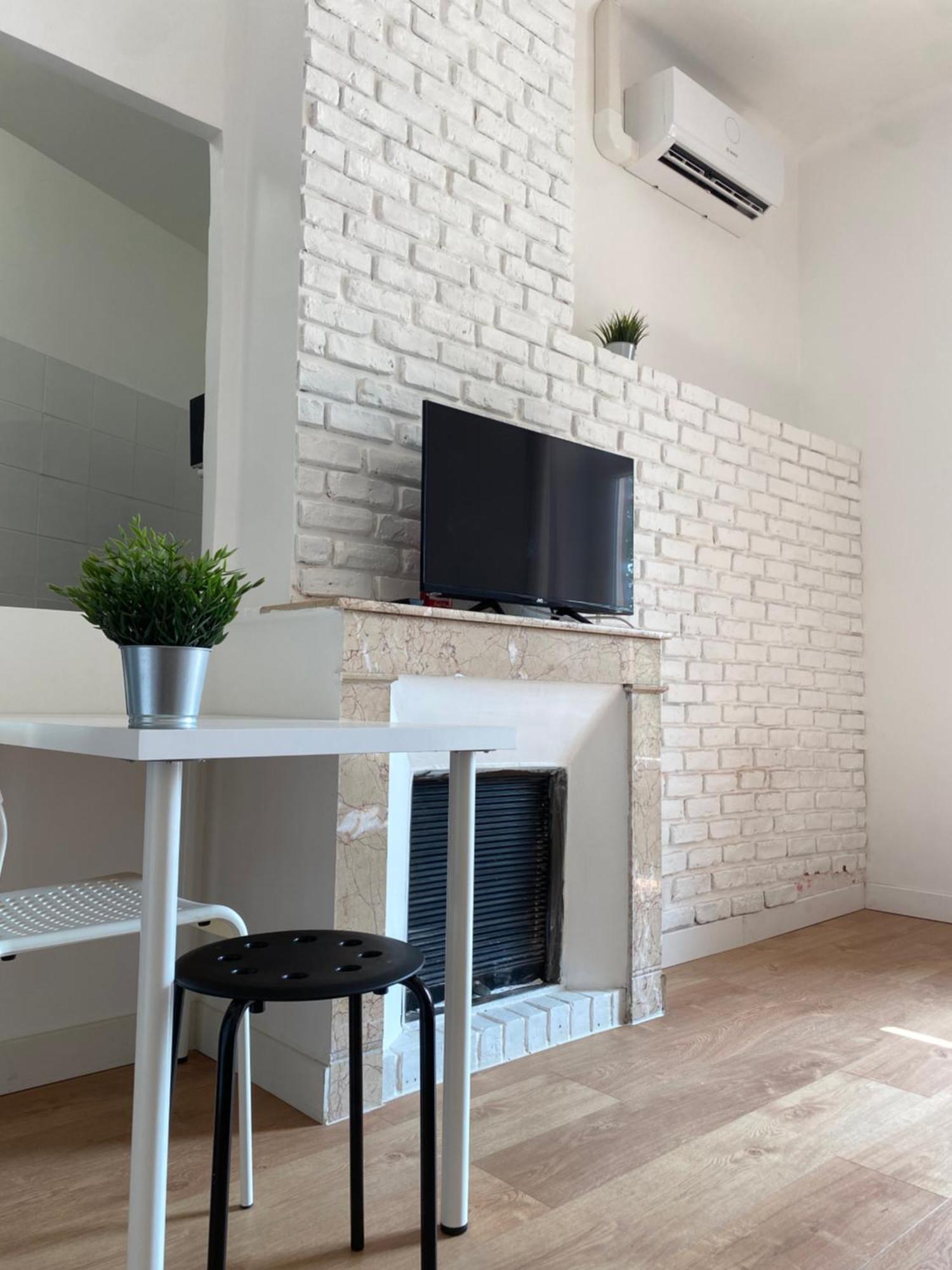 La Maison D'Antonin 2 Nîmes Esterno foto