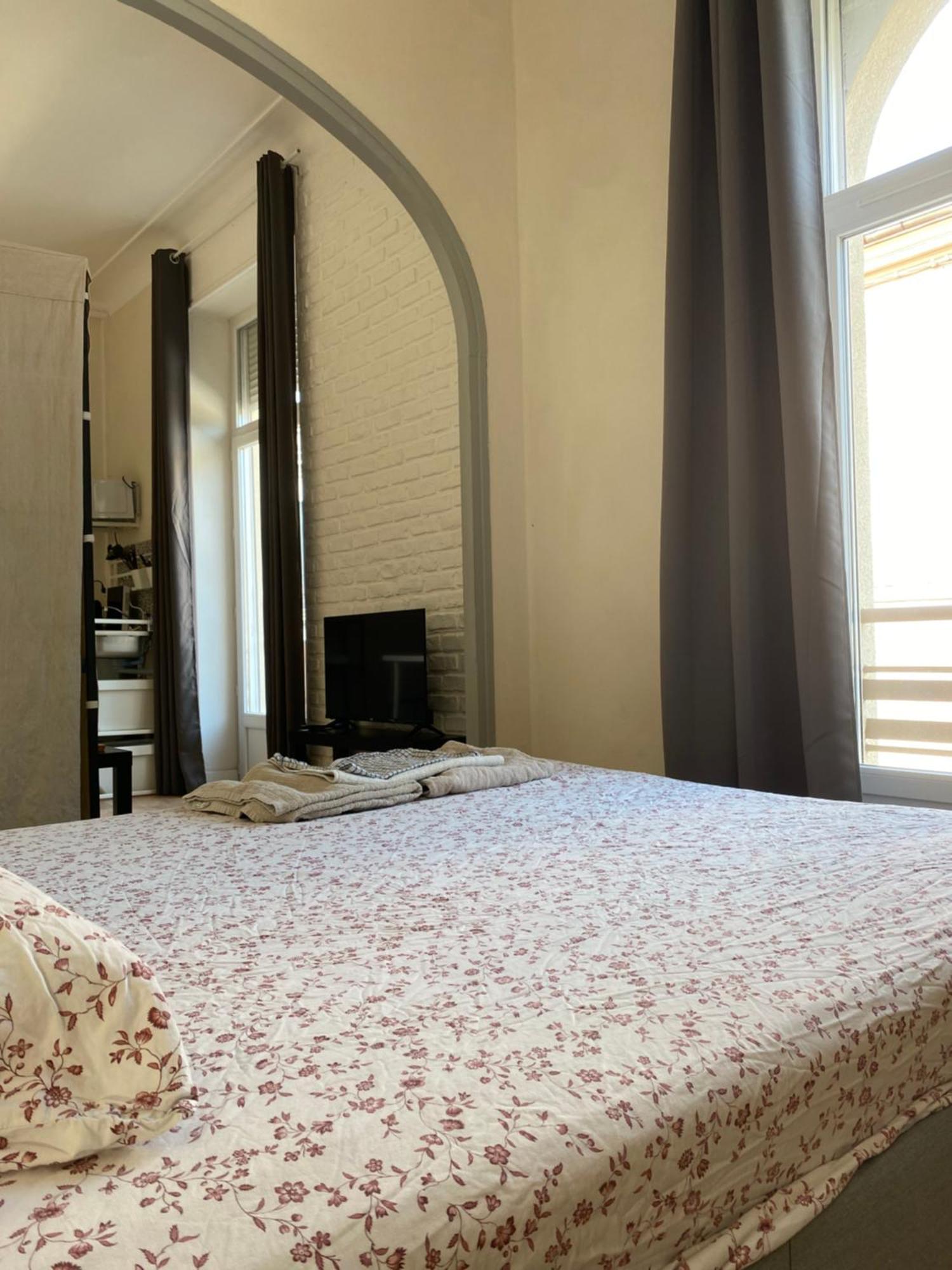 La Maison D'Antonin 2 Nîmes Esterno foto